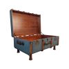 Super-Seat | Blauw koffertafel met houten binnenkant, metalen accenten en korte metalen poten. | Horecameubilair