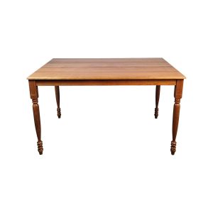 Super-Seat | Retro houten cafétafels 120x80cm Rechthoekige tafel, lichtbruine houtkleur, glad blad, vier gedraaide houten poten. | Horecameubilair