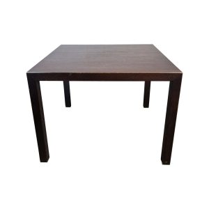 Super-Seat | The Nordby vintage houten stamtafel donkerbruin 100x100cm | Donkerbruine, vierkante houten tafel met rechte poten, volledig van hout. | Horecameubilair