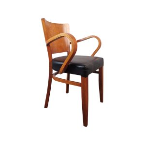 Super-Seat | Houten armstoel met gebogen leuningen, massieve deken, zwarte zitting; hout en kunststof. | Horecameubilair