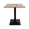 Super-Seat | The Mason Melamine eiken tafelbladen 67x67cm | Lichtbruin eikenhouten blad, zwarte metalen poot, vierkant, modern design. | Horecameubilair