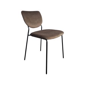 Super-Seat | De Lisa horeca stoelen zwart Diego Bruin gestoffeerde stoel met gebogen vloerkleed, zwarte metalen poten; stijlvol en modern. | Horecameubilair