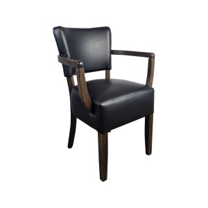 Super-Seat | Zwarte horeca stoel met donkere houten poten, armleuning, gebogen vloerkleed & gestoffeerde zitting. | Horecameubilair