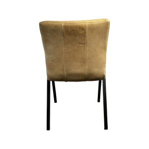 Super-Seat | Lisa houten horeca stoel | Houten horeca stoel met cognackleurige zitting en zwarte metalen poten, gezien van achteren. | Horecameubilair