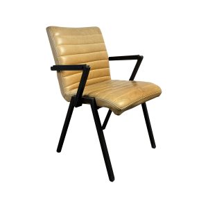 Super-Seat |Houten horeca stoelen met cognac zitting Houten stoel met cognackleurig zitvlak, zwarte metalen poten, horizontale stiknaden. | Horecameubilair