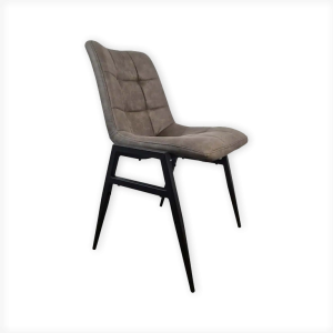 Super-Seat | Moderne Stoel Lichtbruin gestoffeerde stoel met ruitpatroon, zwarte metalen poten, gefotografeerd tegen witte achtergrond. | Horecameubilair