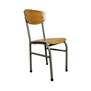 Super-Seat | Vince vintage schoolstoelen | Lichtbruin houten zitvlak/rug, grijs metalen frame, zwarte doppen, retro uitstraling. | Horecameubilair
