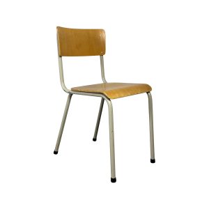 Super-Seat |Ivora vintage houten wit metalen schoolstoel Stoel met lichtbruin houten zitting, vloerkleed, witte metalen poten, zwarte doppen. | Horecameubilair