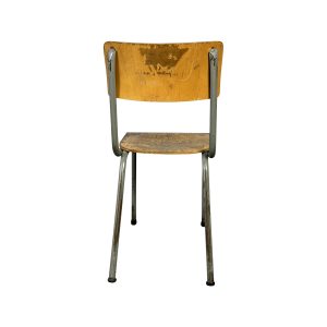 Super-Seat | Cendro vintage houten grijs metalen schoolstoelen | Grijze metalen stoel, houten zitting en rugleuning met krassen, metalen frame met roest. | Horecameubilair