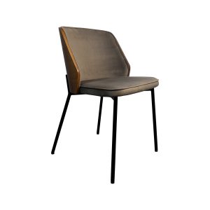 Super-Seat | Maison design stoelen velours Mokka | Bruine fluwelen stoel, zwart metalen poten, houten accent op rugleuning, modern design. | Horecameubilair